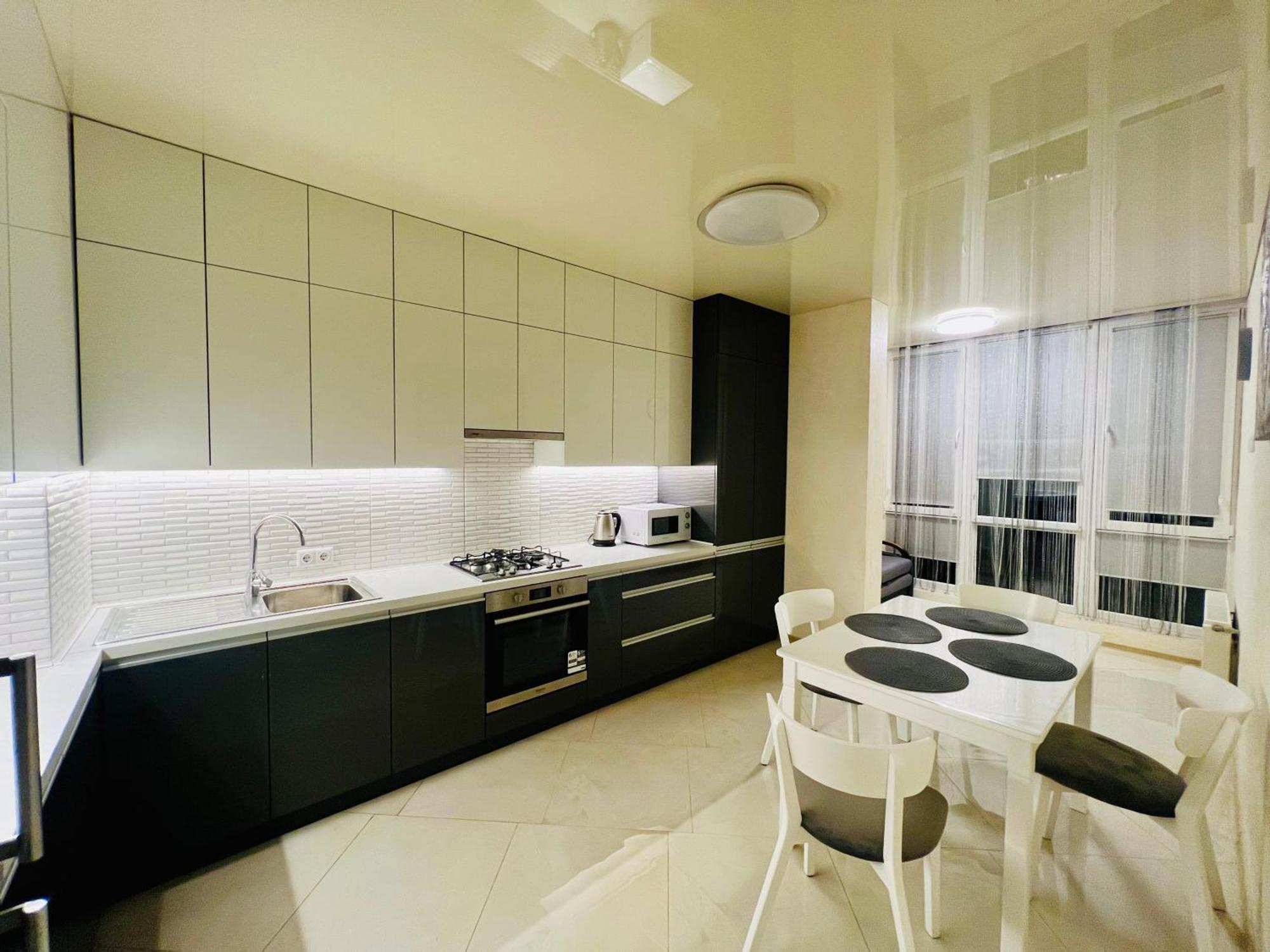 Appartement Шевченка,60 - Семицвіт à Lviv Extérieur photo
