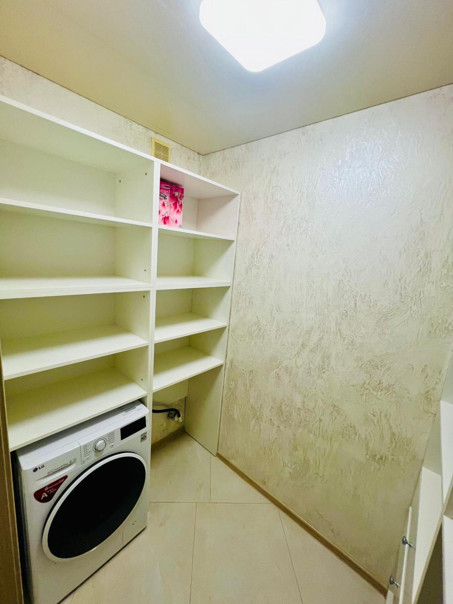 Appartement Шевченка,60 - Семицвіт à Lviv Extérieur photo